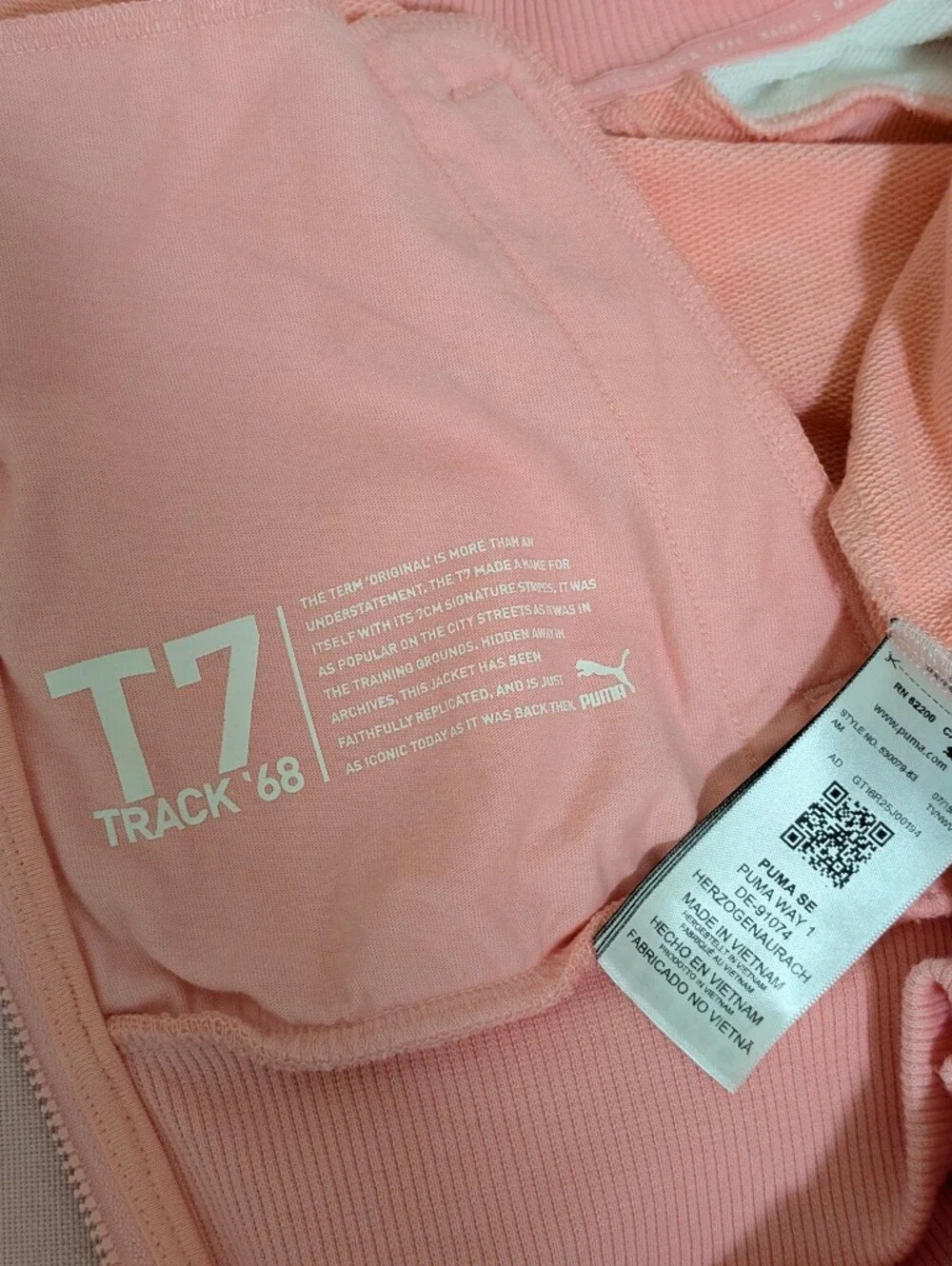 NWT•PUMA Iconic T7 Zip-Up Women's Track Jacket W/Pockets•Peach Smoothie•Small🩷